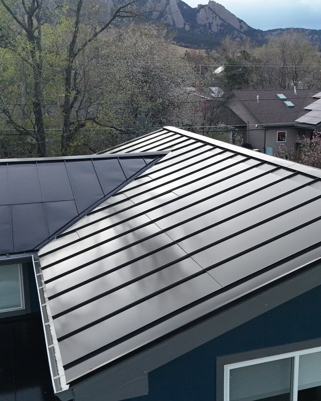 Colorado wildfire-resilient home with solar